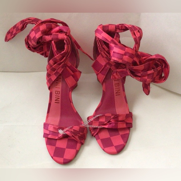 SALE OFR🆕GIANNI BINI ASTRAAHH CHECKERED WRAP  BLOCK HEEL (Sz 6& 6.5) - Picture 2 of 15